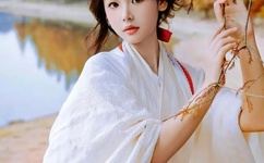 狠狠色很很鲁在线视频